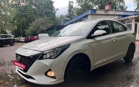 Hyundai Solaris II рестайлинг, 2022 год, 1 470 000 рублей, 3 фотография
