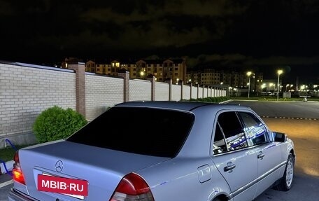Mercedes-Benz C-Класс, 1993 год, 550 000 рублей, 10 фотография