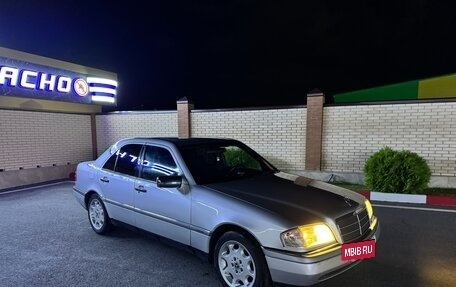 Mercedes-Benz C-Класс, 1993 год, 550 000 рублей, 12 фотография