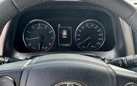 Toyota RAV4, 2019 год, 3 000 000 рублей, 13 фотография