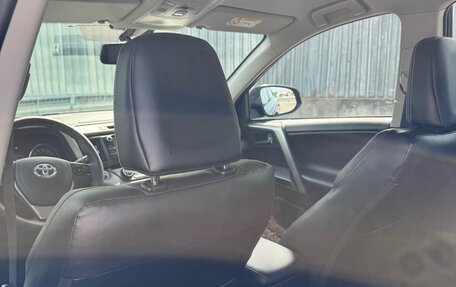 Toyota RAV4, 2019 год, 3 000 000 рублей, 9 фотография