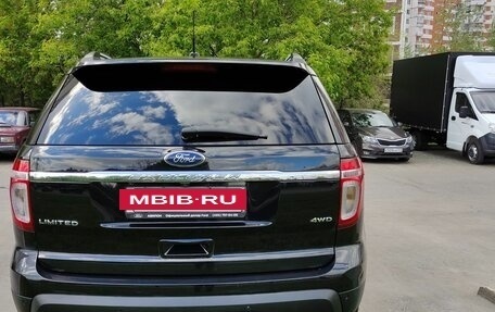 Ford Explorer VI, 2015 год, 2 250 000 рублей, 5 фотография