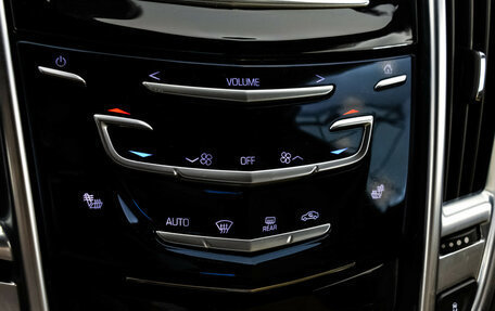 Cadillac SRX II рестайлинг, 2014 год, 1 725 000 рублей, 18 фотография