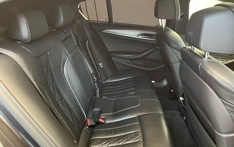 BMW 5 серия, 2019 год, 3 950 000 рублей, 16 фотография