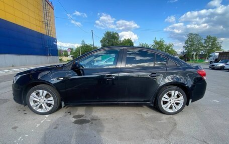 Chevrolet Cruze II, 2010 год, 650 000 рублей, 4 фотография