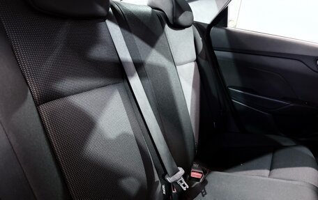Hyundai Solaris II рестайлинг, 2018 год, 947 000 рублей, 15 фотография