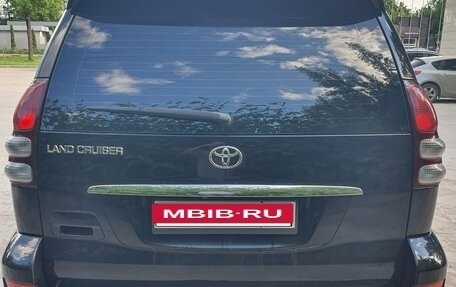 Toyota Land Cruiser Prado 120 рестайлинг, 2008 год, 2 300 000 рублей, 3 фотография