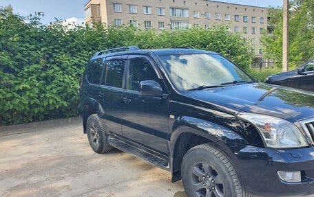 Toyota Land Cruiser Prado 120 рестайлинг, 2008 год, 2 300 000 рублей, 16 фотография