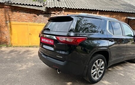 Chevrolet Traverse II, 2020 год, 3 700 000 рублей, 2 фотография