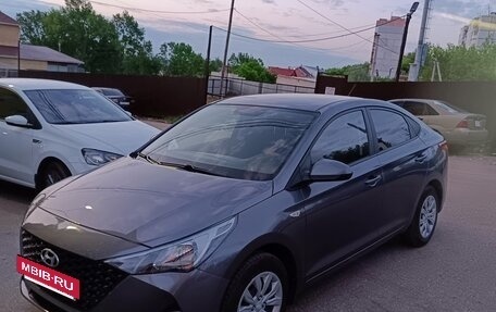 Hyundai Solaris II рестайлинг, 2021 год, 1 378 000 рублей, 7 фотография