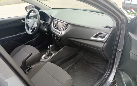 Hyundai Solaris II рестайлинг, 2021 год, 1 378 000 рублей, 11 фотография