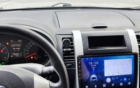 Nissan X-Trail, 2011 год, 900 000 рублей, 4 фотография