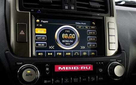 Toyota Land Cruiser Prado 150 рестайлинг 2, 2013 год, 2 899 000 рублей, 15 фотография