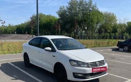 Volkswagen Polo VI (EU Market), 2018 год, 1 200 000 рублей, 2 фотография