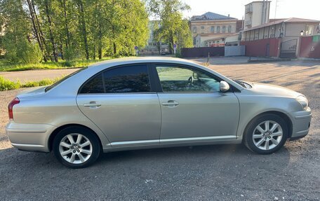 Toyota Avensis III рестайлинг, 2008 год, 650 000 рублей, 2 фотография