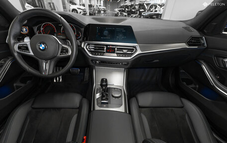 BMW 3 серия, 2019 год, 3 950 000 рублей, 8 фотография