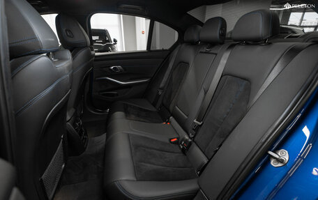 BMW 3 серия, 2019 год, 3 950 000 рублей, 12 фотография