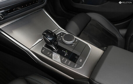 BMW 3 серия, 2019 год, 3 950 000 рублей, 14 фотография
