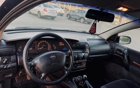 Opel Omega B, 1999 год, 160 000 рублей, 3 фотография
