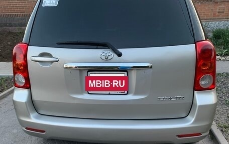Toyota Raum II, 2004 год, 600 000 рублей, 2 фотография