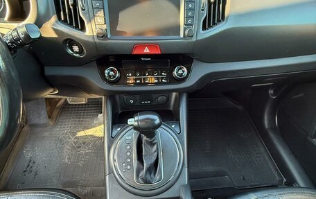 KIA Sportage III, 2010 год, 1 350 000 рублей, 10 фотография