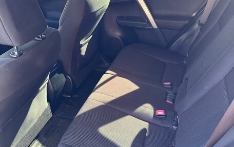 Toyota RAV4, 2014 год, 1 690 000 рублей, 6 фотография
