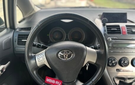 Toyota Auris II, 2007 год, 615 000 рублей, 10 фотография