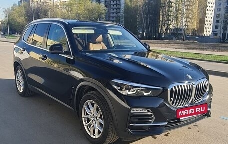 BMW X5, 2019 год, 6 300 000 рублей, 3 фотография