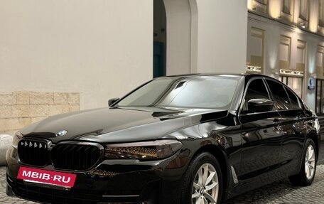 BMW 5 серия, 2021 год, 2 995 000 рублей, 8 фотография