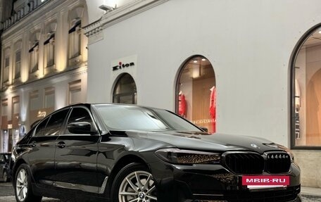 BMW 5 серия, 2021 год, 2 995 000 рублей, 7 фотография