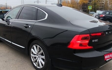 Volvo S90 II рестайлинг, 2019 год, 2 300 000 рублей, 4 фотография