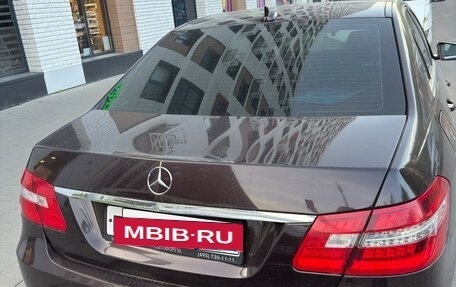Mercedes-Benz E-Класс, 2012 год, 1 650 000 рублей, 4 фотография