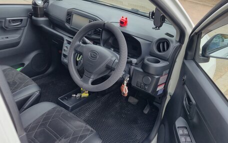 Daihatsu Mira e:S II, 2019 год, 732 000 рублей, 14 фотография