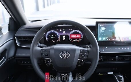 Toyota Camry, 2024 год, 4 499 000 рублей, 24 фотография