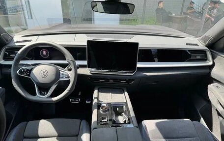 Volkswagen Teramont, 2025 год, 5 900 000 рублей, 5 фотография
