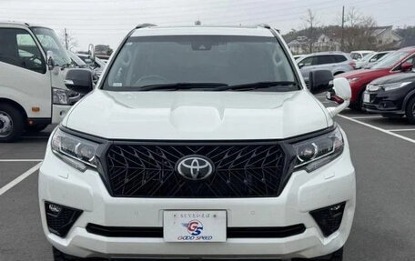 Toyota Land Cruiser Prado 150 рестайлинг 2, 2021 год, 3 522 123 рублей, 17 фотография