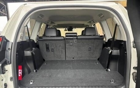 Toyota Land Cruiser Prado 150 рестайлинг 2, 2021 год, 3 522 123 рублей, 9 фотография