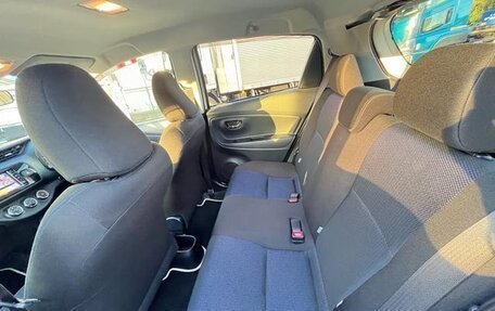 Toyota Vitz, 2019 год, 970 131 рублей, 18 фотография