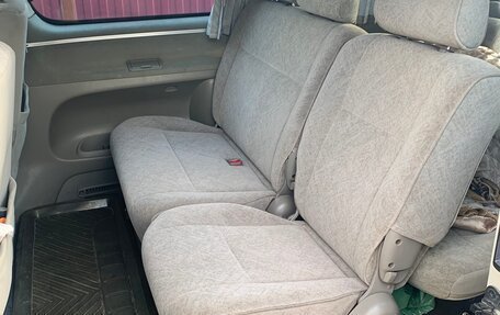 Toyota Regius, 1997 год, 950 000 рублей, 7 фотография