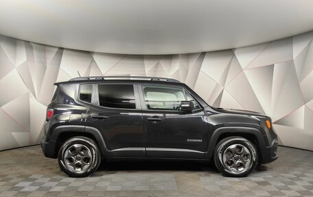 Jeep Renegade I рестайлинг, 2016 год, 1 515 000 рублей, 6 фотография