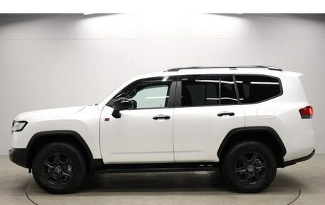 Toyota Land Cruiser, 2022 год, 9 502 123 рублей, 2 фотография