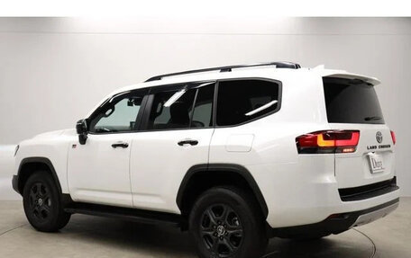 Toyota Land Cruiser, 2022 год, 9 502 123 рублей, 6 фотография