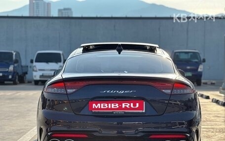 KIA Stinger I, 2021 год, 2 410 000 рублей, 4 фотография