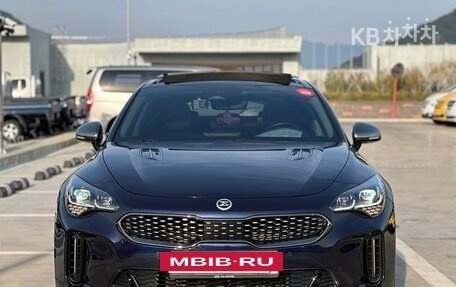 KIA Stinger I, 2021 год, 2 410 000 рублей, 3 фотография