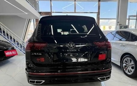 Volkswagen Tiguan II, 2022 год, 3 240 000 рублей, 4 фотография