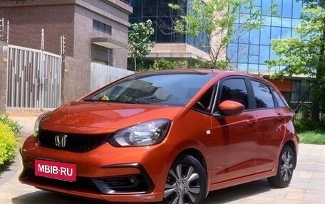 Honda Fit, 2021 год, 1 132 000 рублей, 1 фотография