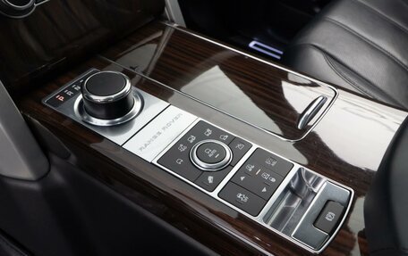 Land Rover Range Rover IV рестайлинг, 2013 год, 3 899 000 рублей, 20 фотография