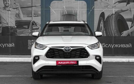 Toyota Highlander, 2022 год, 6 249 000 рублей, 3 фотография