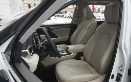 Toyota Highlander, 2022 год, 6 249 000 рублей, 11 фотография