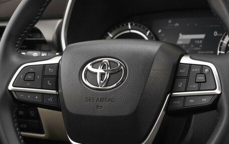 Toyota Highlander, 2022 год, 6 249 000 рублей, 24 фотография